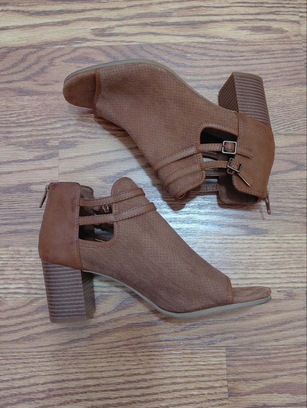 New York Transit Chunky Peep-Toe Block Heel Ankle Booties Women Sz 7.5 Brown